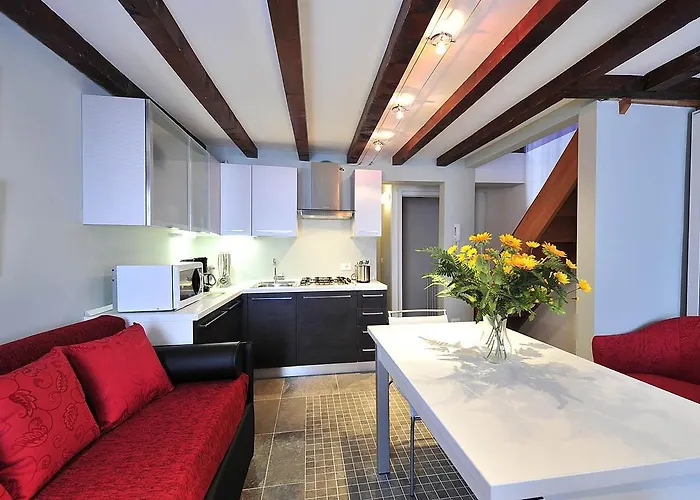 Palace La Vida Apartments By Wonderful Italy
