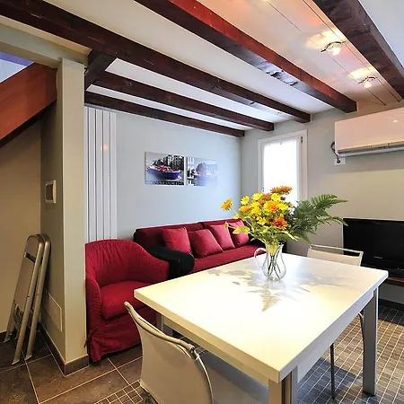 Palace La Vida Apartments By Wonderful Italy Venice Exterior photo